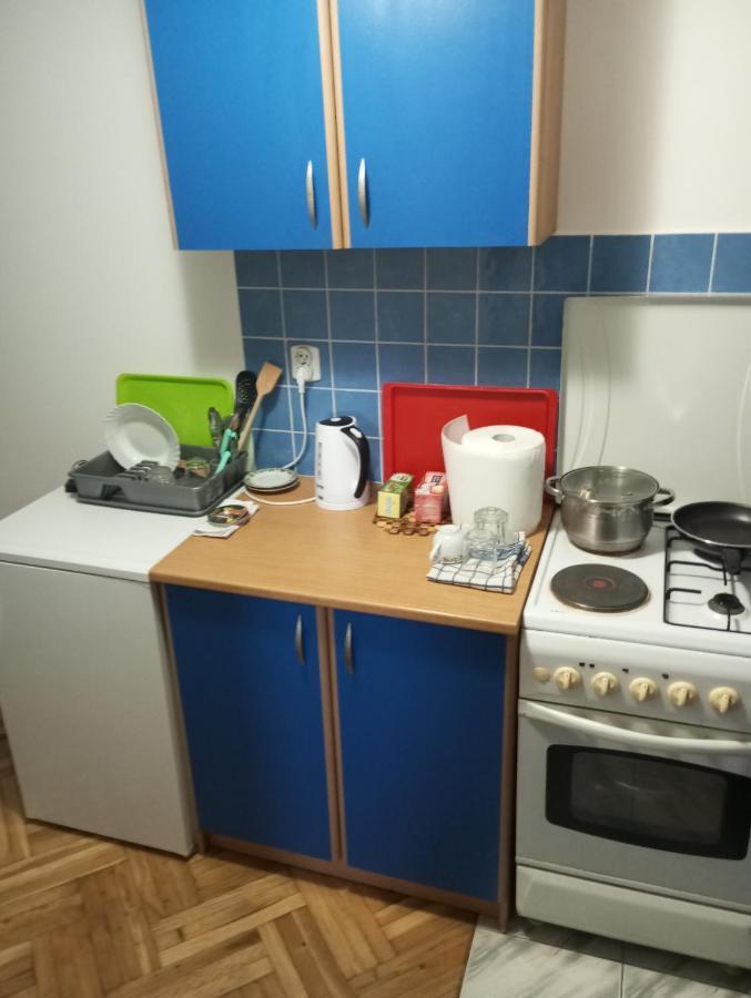 Airport Md Rooms Белград Екстериор снимка